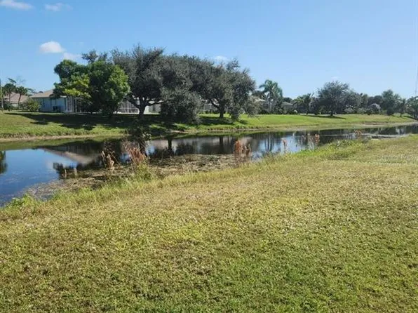 743 Rotonda Cir #873, Rotonda West, FL 33947