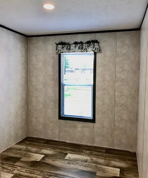 Lakeside Estates — Photo 15