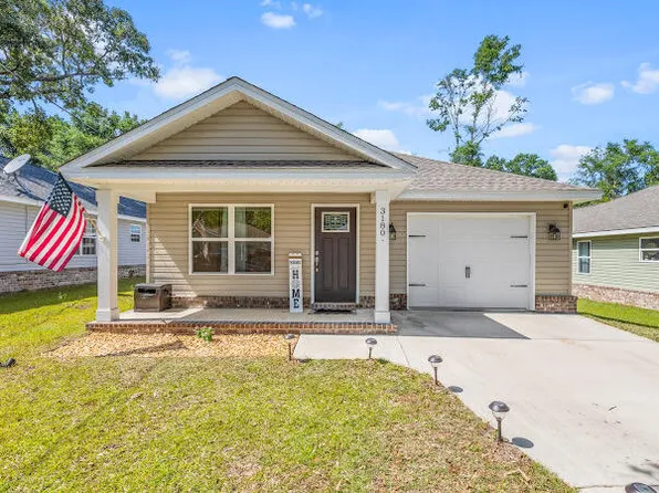 3180 Chestnut St, Crestview, FL 32539