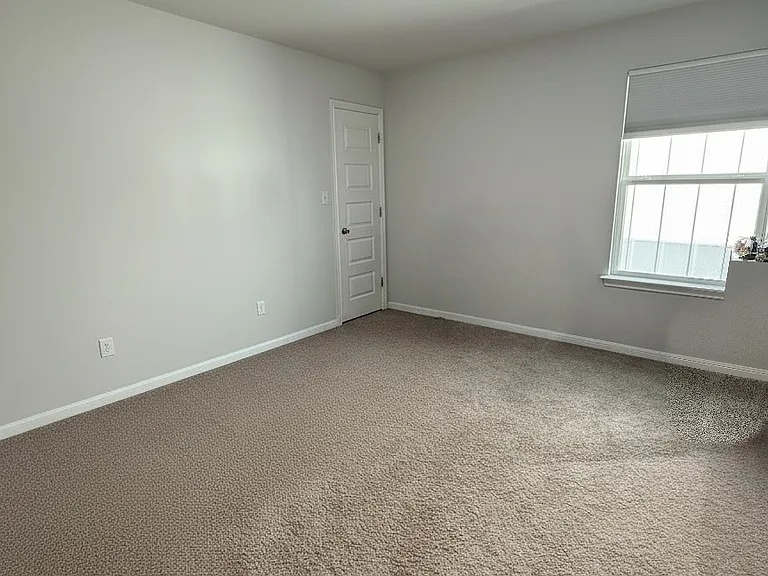 2417 Lucy Axel Ln — Photo 31