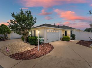 1422 Conchas Dr, The Villages, FL 32162