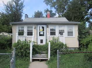 102 W Main St, Carneys Point, NJ 08069