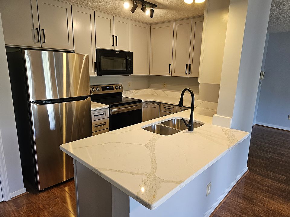 2nd image of 3614-2B Morris Farm Dr