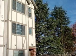 28598 SW Orleans Ave, Wilsonville, OR 97070