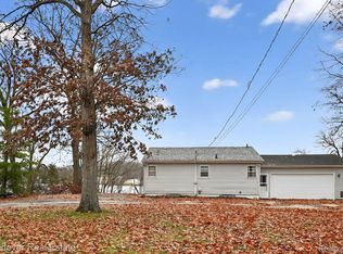 58766 Ash Rd, Three Rivers, MI 49093