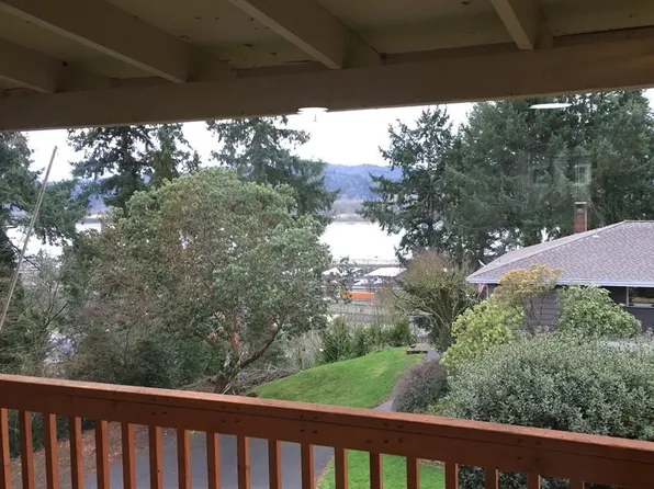 285 N 3rd Pl #1, Kalama, WA 98625