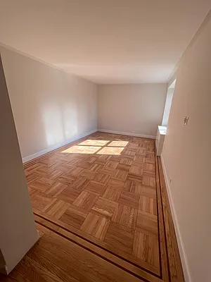 Rented by Apartment Luxe Realty Group, Inc | media 1