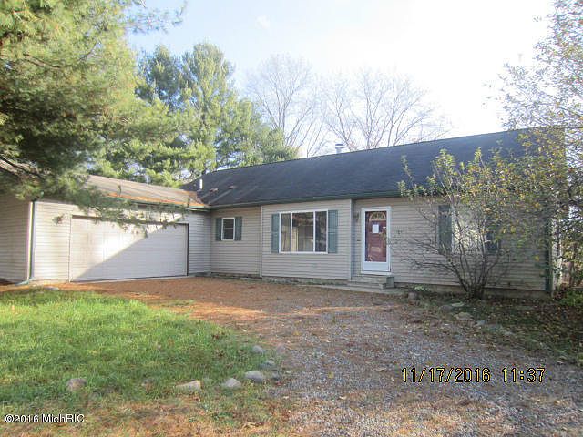 1st image of 415 Upson Ln