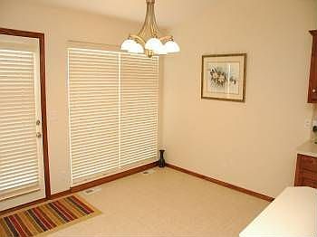 4th image of 1006 N 185th St