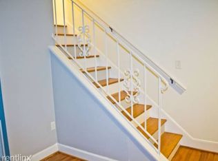 170 1/2 Queen St, Charleston, SC 29401