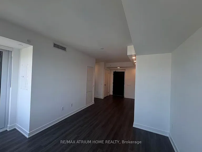 609 Sherbourne St #4103 — Photo 3