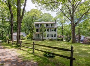 4 Concord Cir #1, Cumberland Foreside, ME 04110