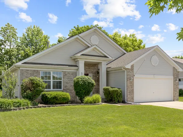 34429 N Bluestem Rd, Round Lake, IL 60073