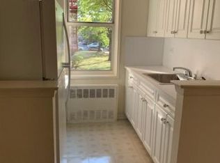 285 Mill Rd APT 4K, Staten Island, NY 10306