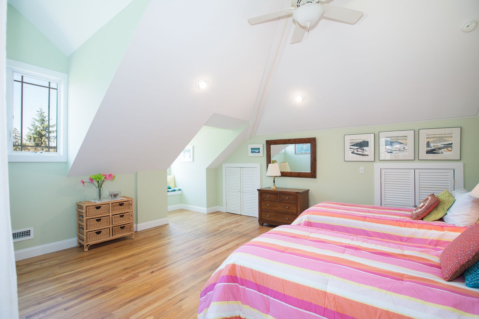  2nd Floor Guest Bedroom