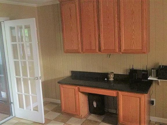 3rd image of 952 Lacon Dr