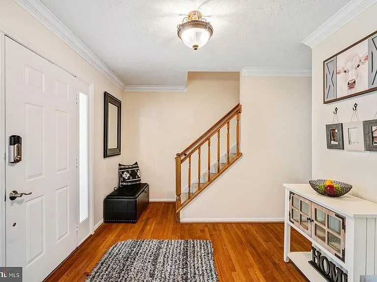 5 Lee Ct — Photo 4