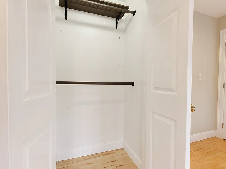 762 E 6th St #3 — Photo 13