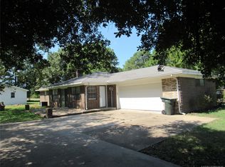 2801 Walnut Rd, Durant, OK 74701