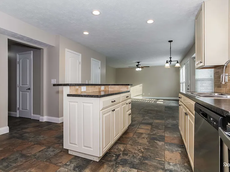 1173 McDonogh Dr — Photo 5