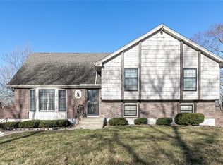 10712 Bellaire Ave, Kansas City, MO 64134