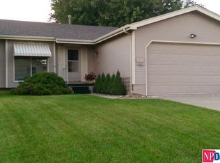 13310 Edna St, Omaha, NE 68138
