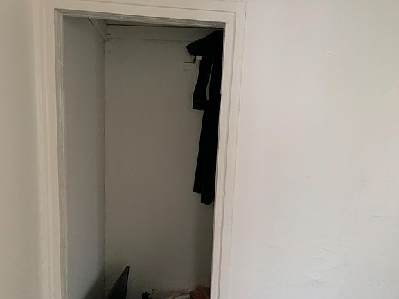 Unit Photo