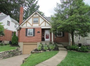 3732 Settle Rd, Cincinnati, OH 45227