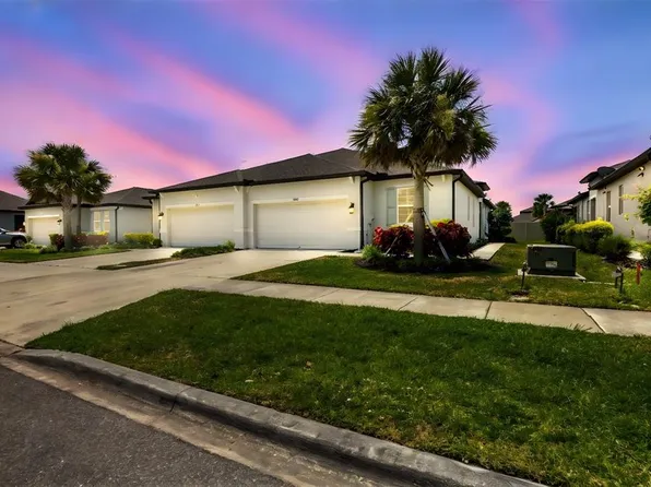 8549 Whispering St, Sarasota, FL 34240