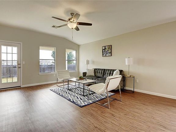 4th image of 12816 Sky Harbor Dr