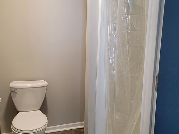 2nd image of 1413 E Washington St #3