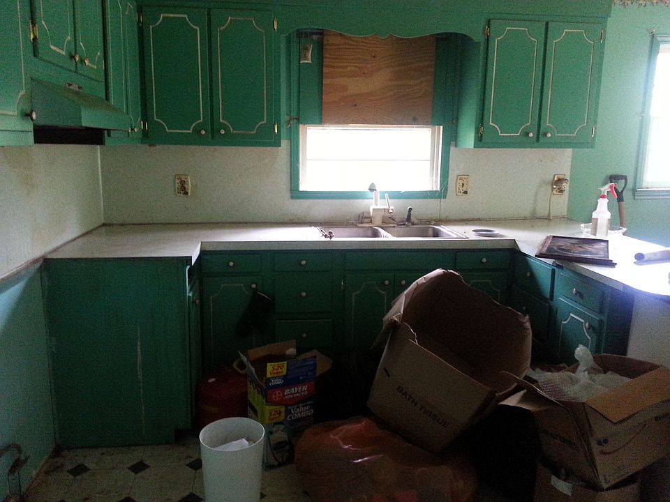 2nd image of 6807 Cecil Farm Rd