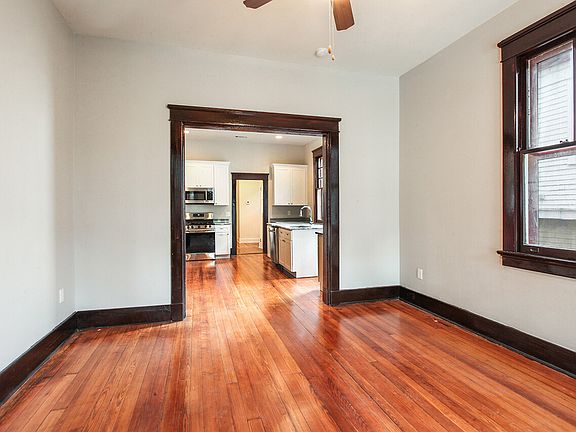 3rd image of 4308 S Derbigny St