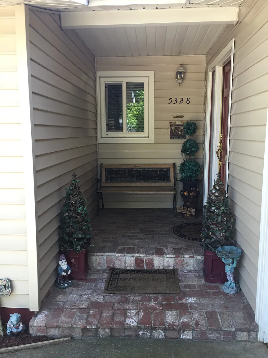 5328 Calistoga Way photo 1