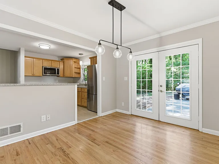 2722 Frontier Ct — Photo 7