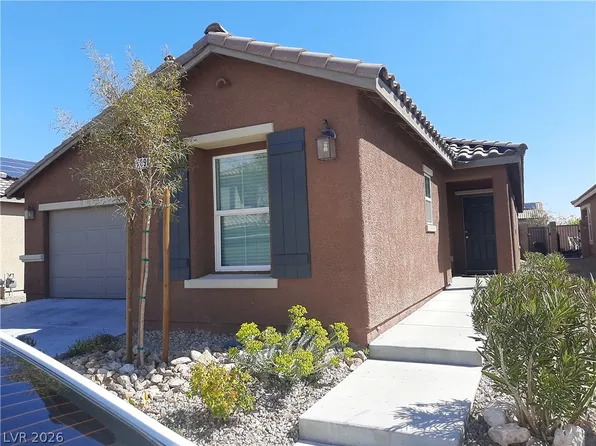 7890 Hamilton Pool Dr, Spring Valley, NV 89113