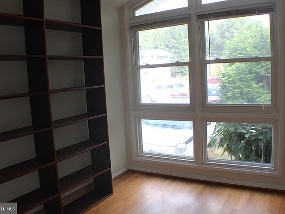 5th image of 5625 Dover Ct