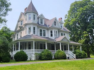 8883 Sam Snead Hwy, Hot Springs, VA 24445