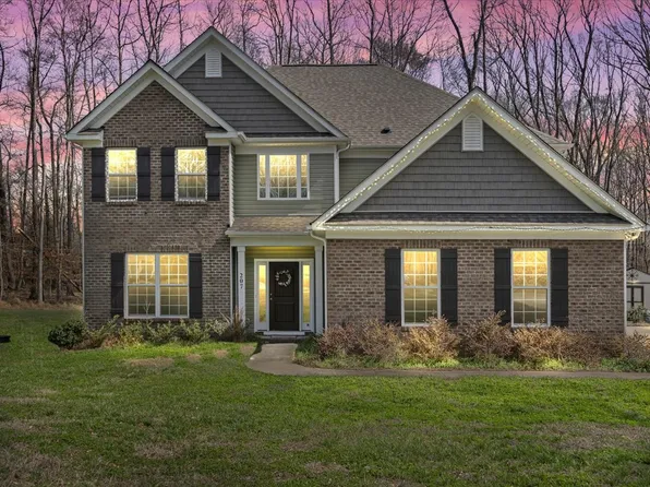 207 Barra Dr, Waxhaw, NC 28173