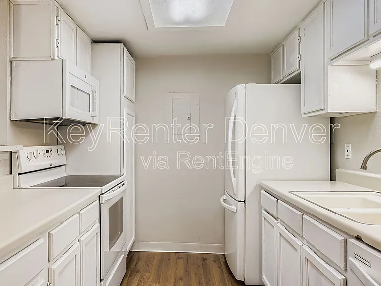 18063 E Ohio Ave #201 — Photo 5