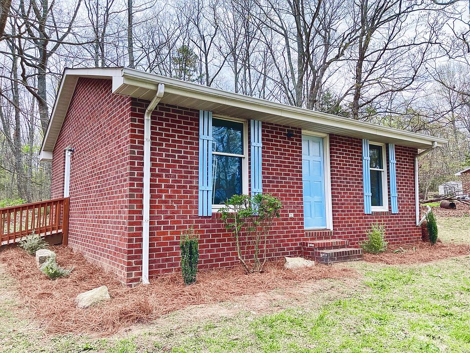 1st image of 168 Flowers Ln