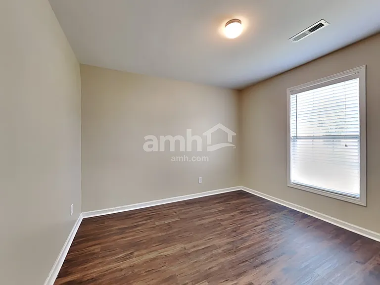 7778 Discovery Rd — Photo 15
