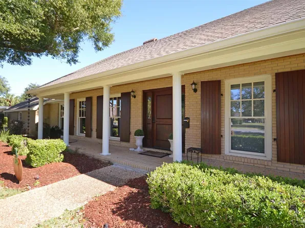 3430 Connell Dr, Pensacola, FL 32503