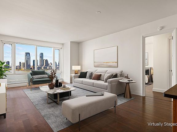 2nd image of 70 Little St W Unit 19D