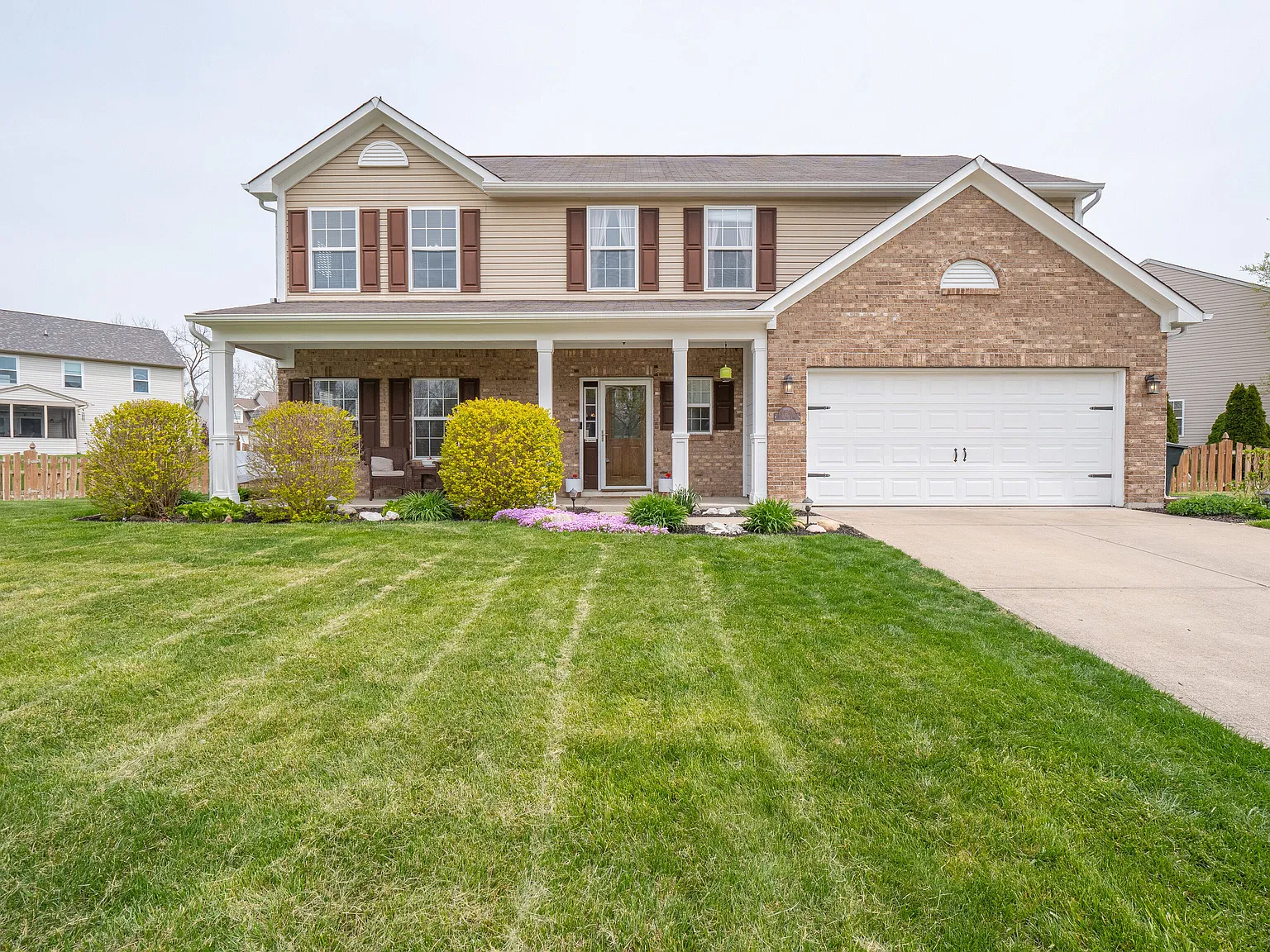 694 Hohlier Ln photo 1