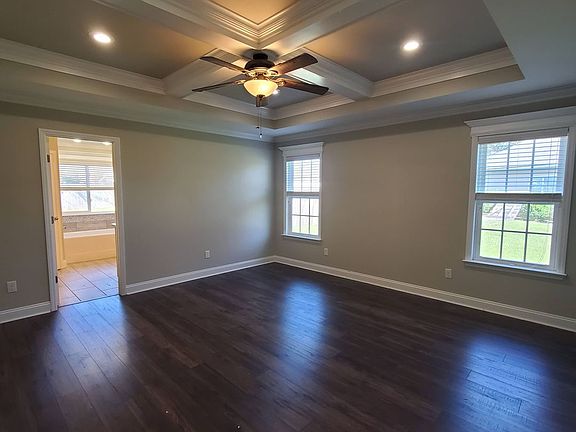 2nd image of 3922 Galloway St