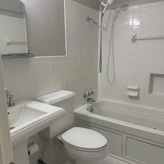 9 Richardson Dr — Photo 11