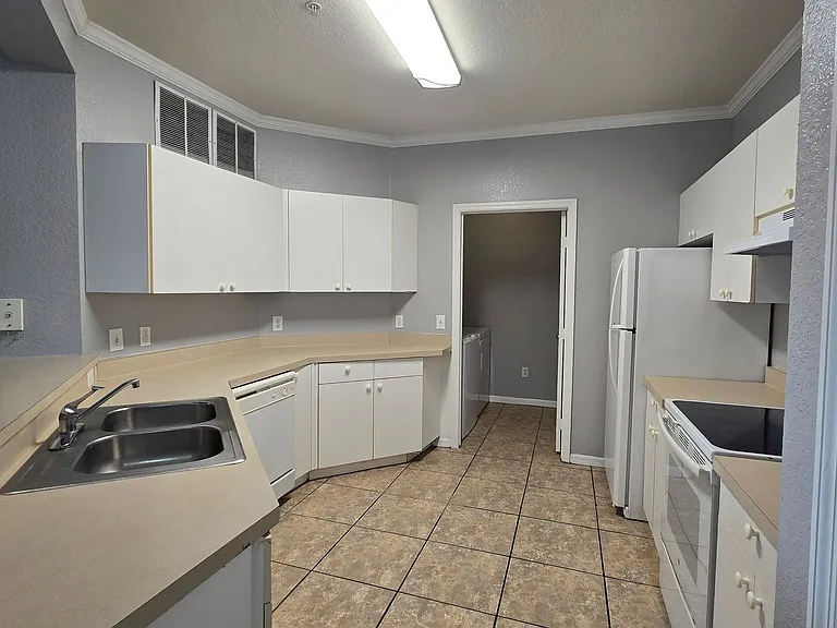 3701 Conroy Rd #1835 — Photo 12