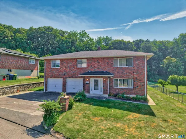 134 Judith Lane, Waterbury, CT 06704