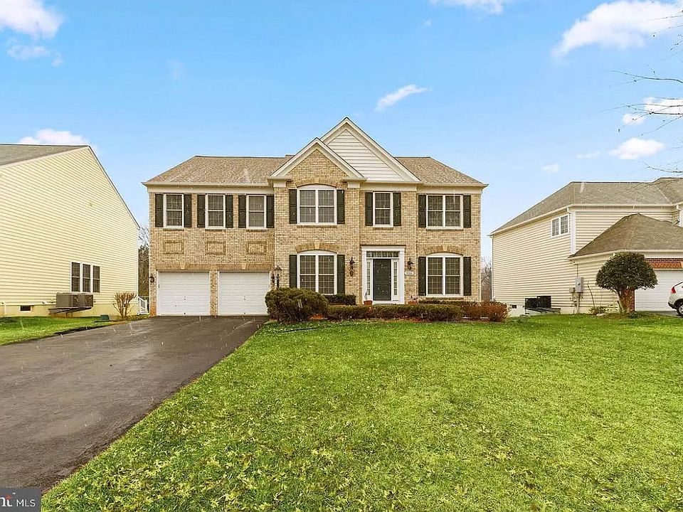 1st image of 9304 Stoney Run Pl